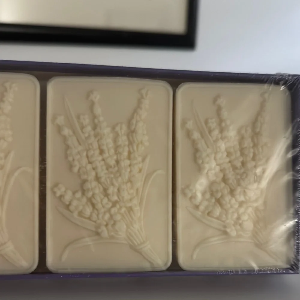 Florentine Tuscan Lavender Soaps NIB Set of 3 Saponificio Artigianale Fiorentino